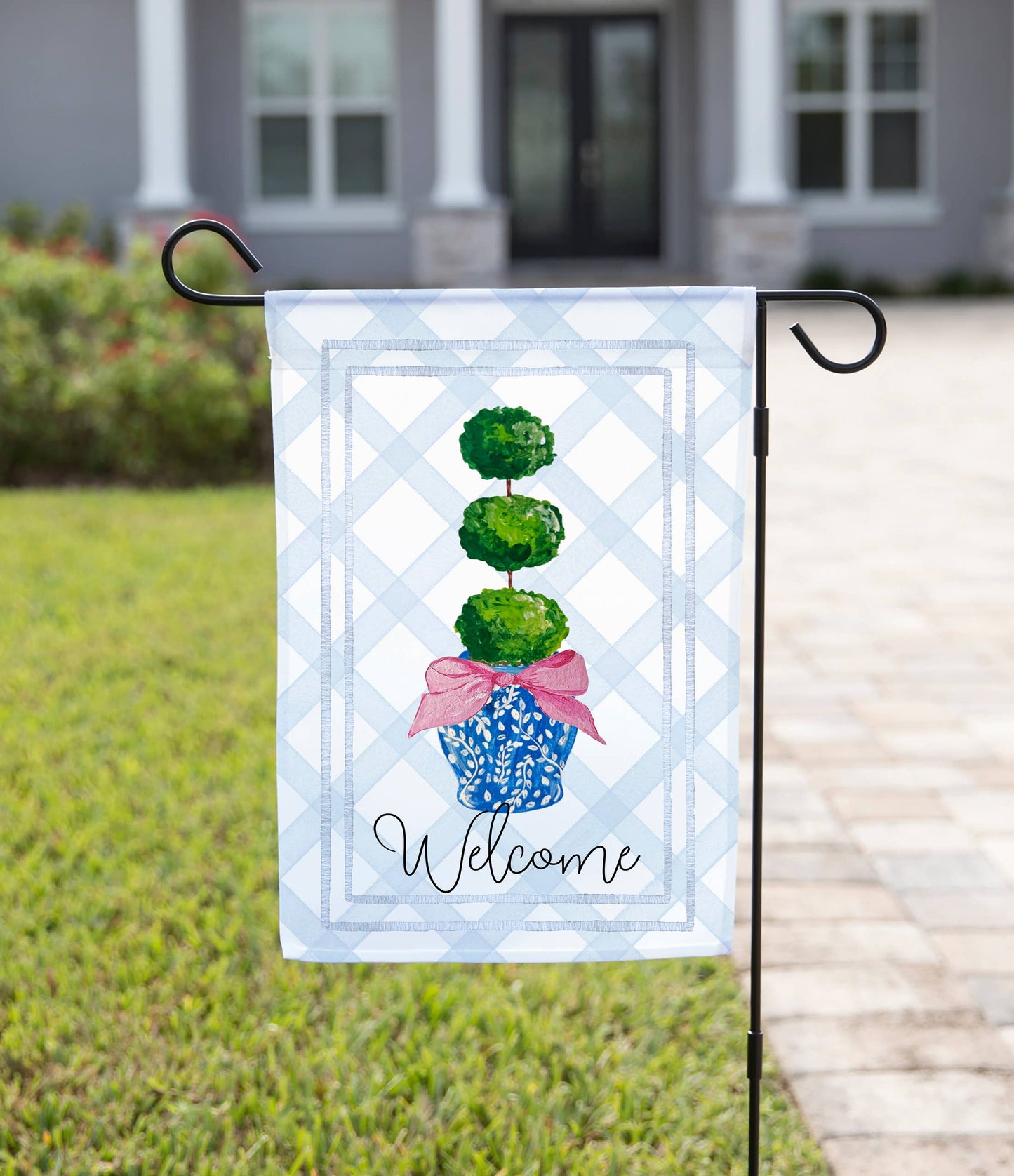 Spring Topiary Garden Flag