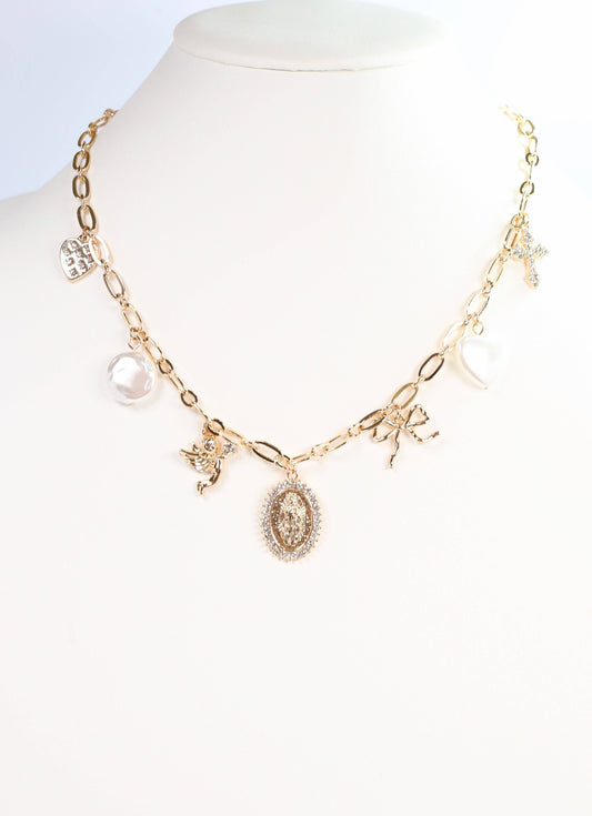 Mante Charm Necklace