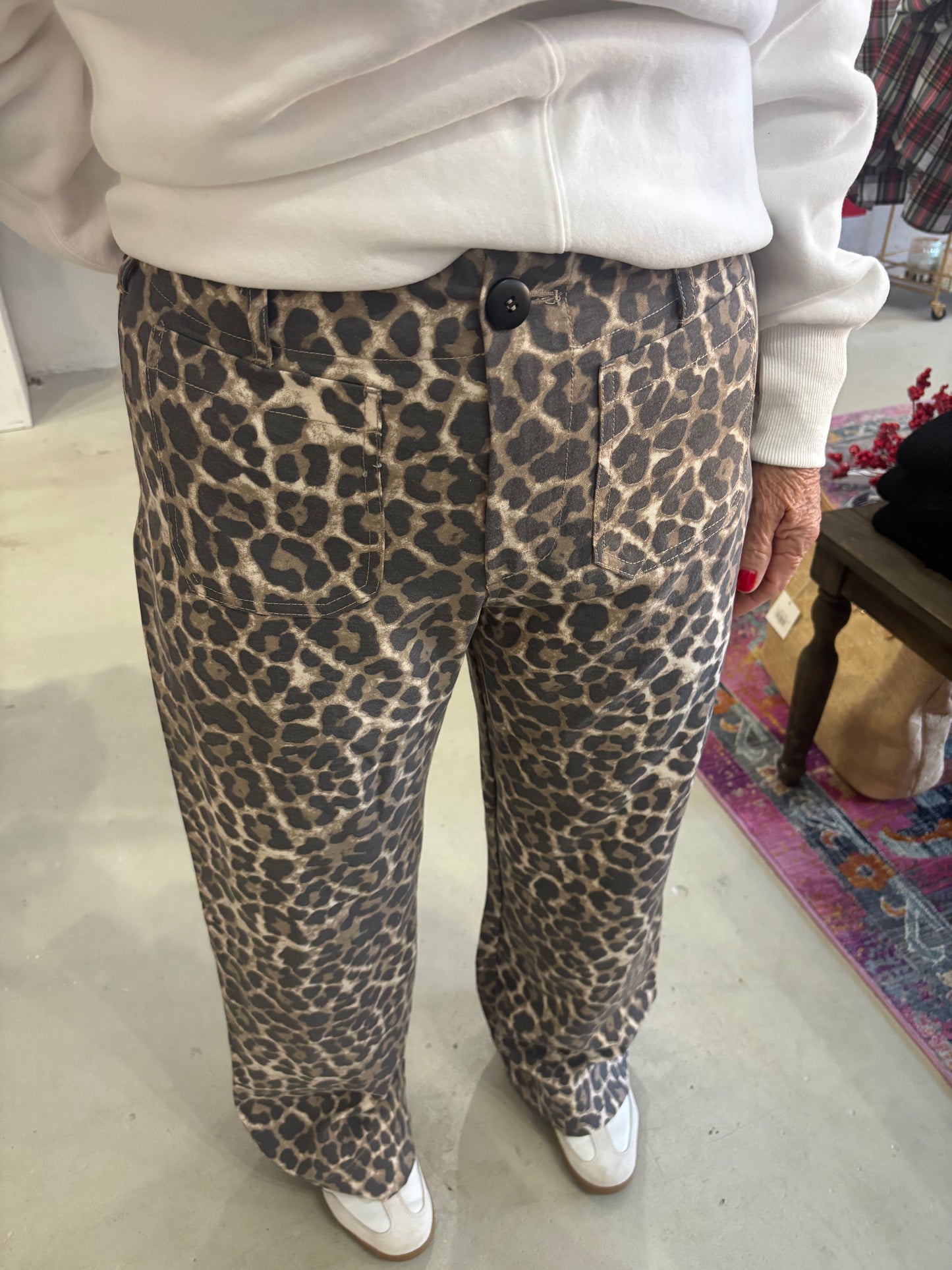 Lux in Leopard Pants