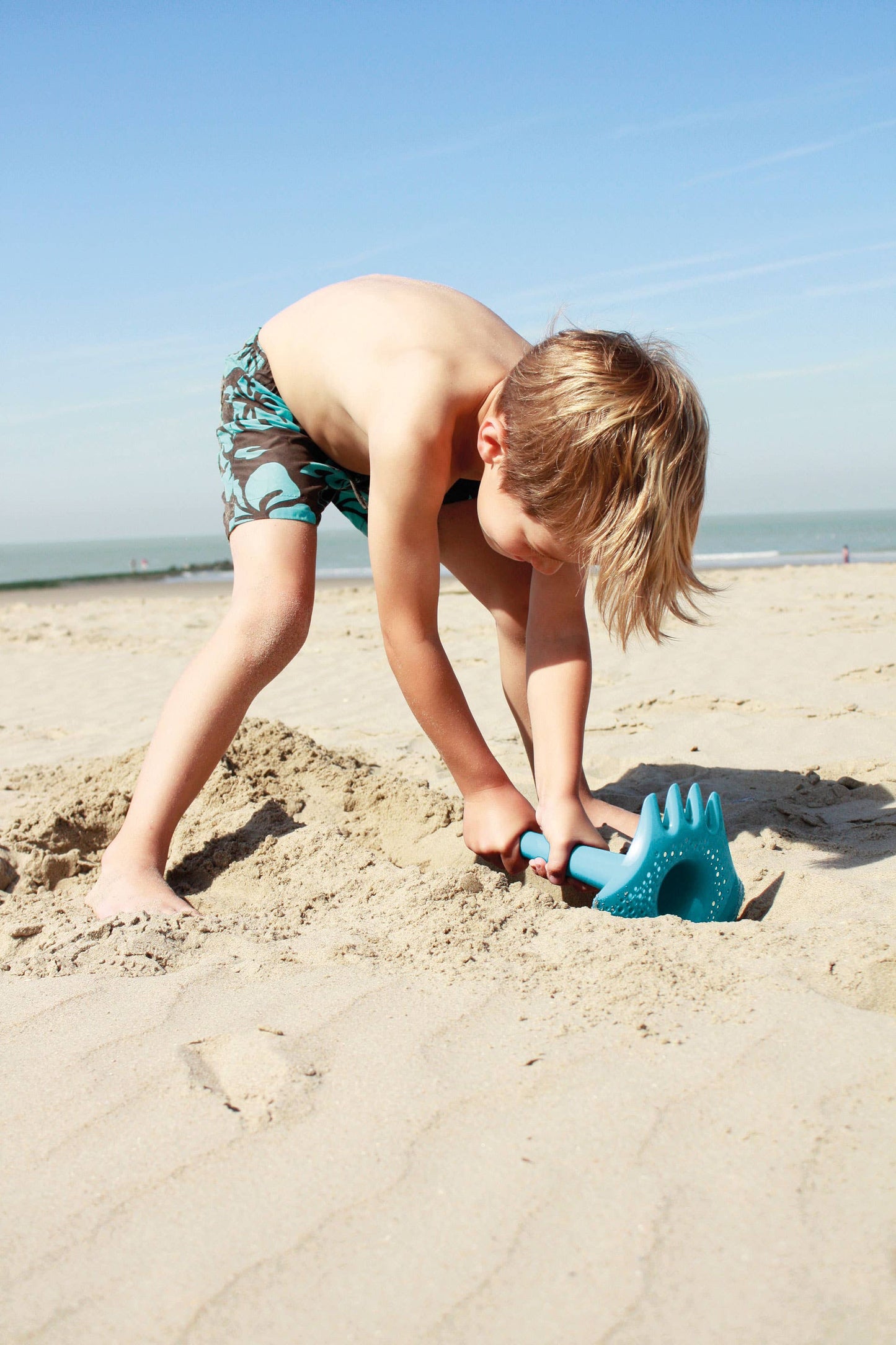 Kids Shovel, Rake, Sifter and so much more!