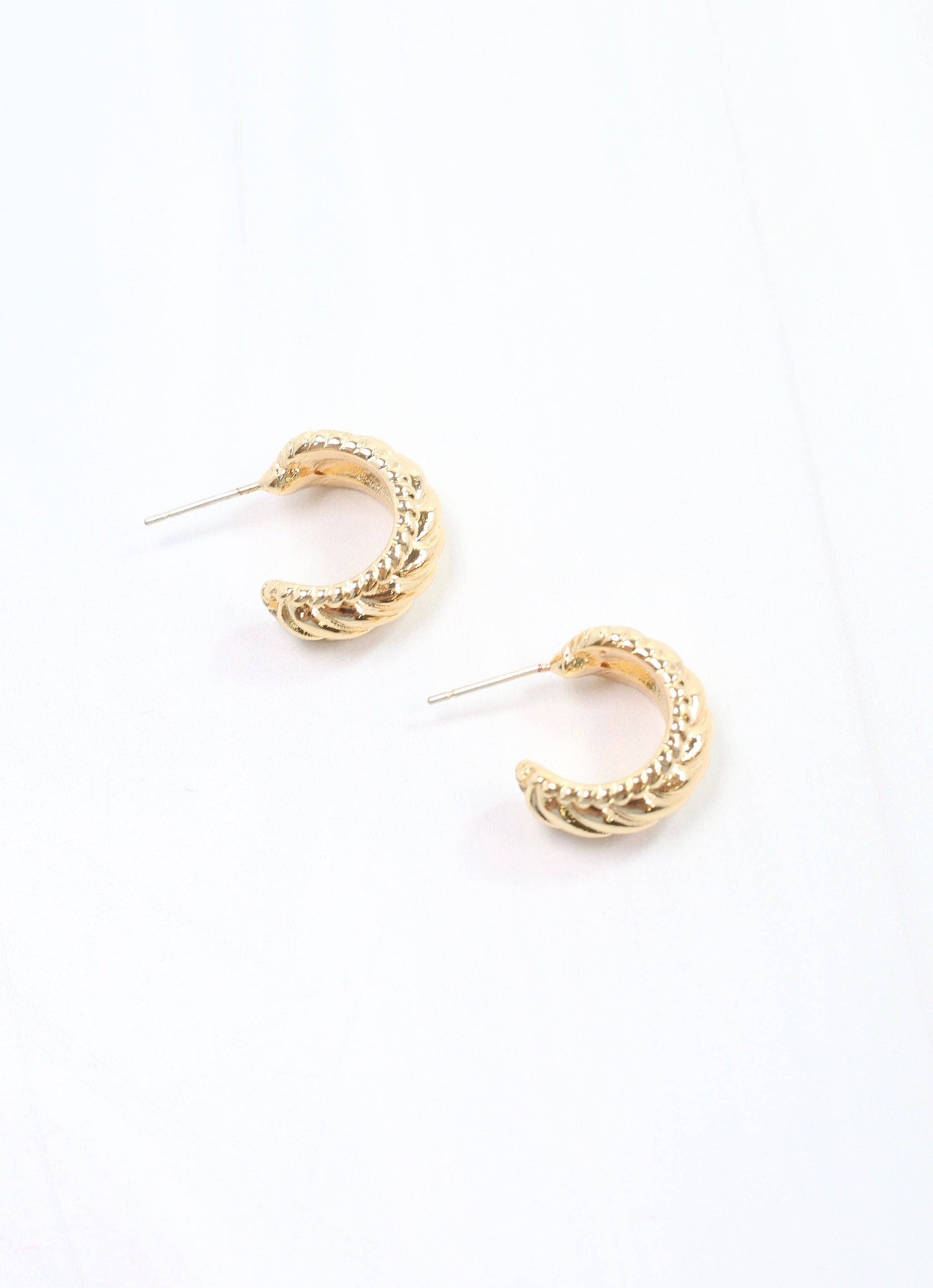 Tony Textured Hoop Earring, Gold