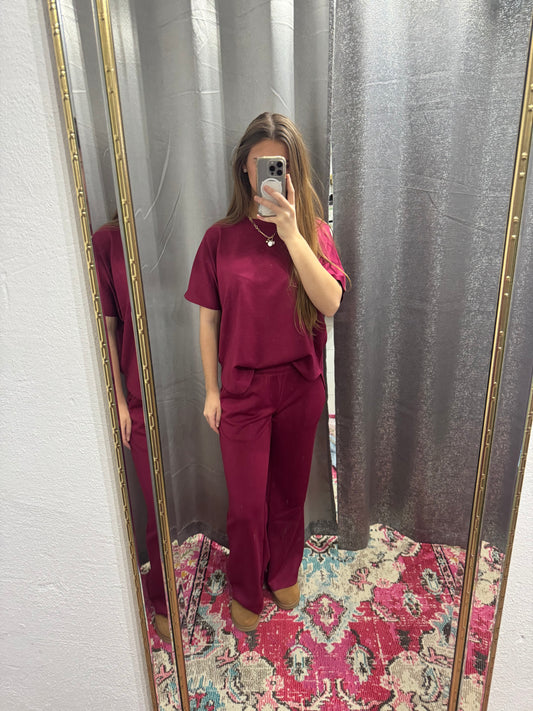 Wine Down, Short Sleeve Scuba Set