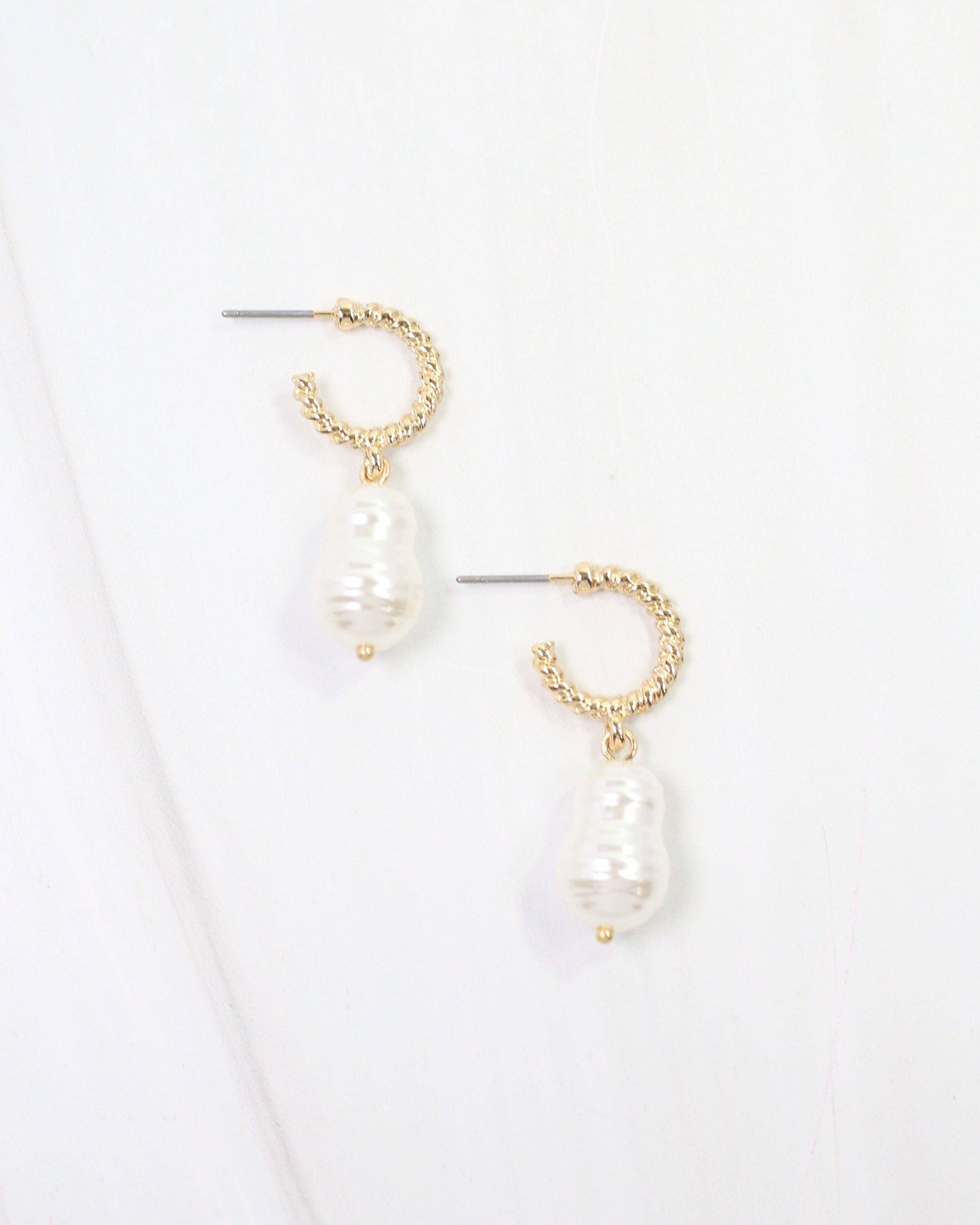 El Reno Baroque Pearl Hoop Earring Gold
