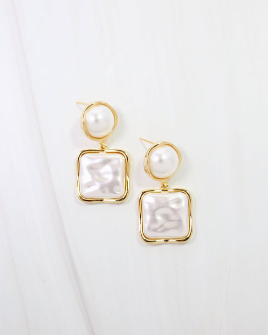 Richmond Pearl Drop Earring