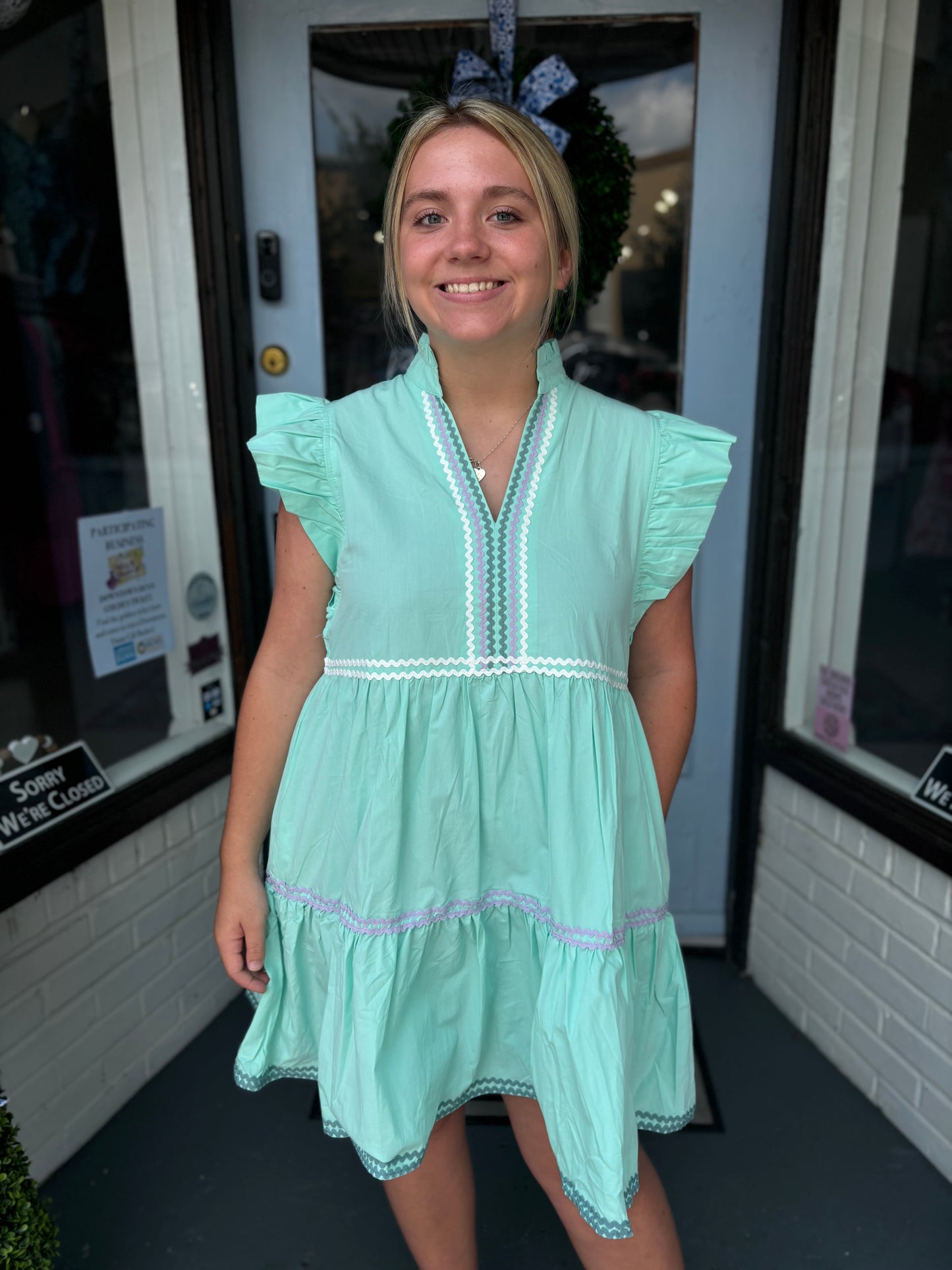 Minty Fresh, Dress