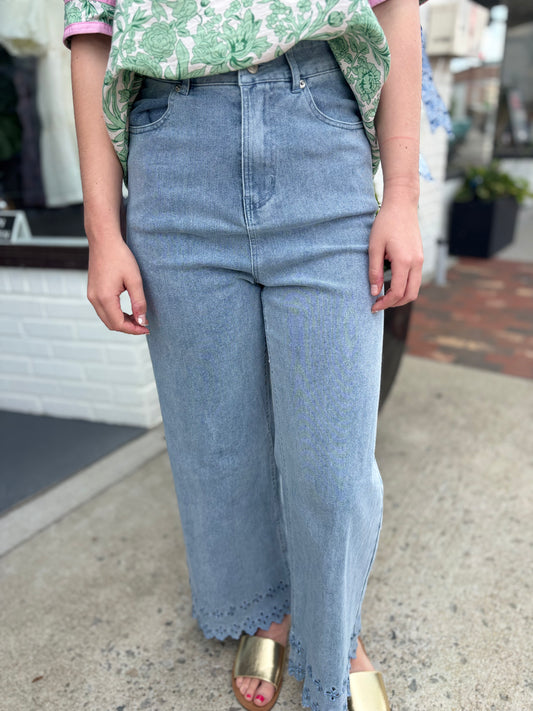 Scalloped Detailed Denim Jeans